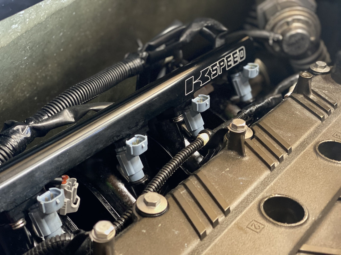 KSPEED Ultra 300/310  Kawasaki Fuel Rail 14mm Hi-Flow